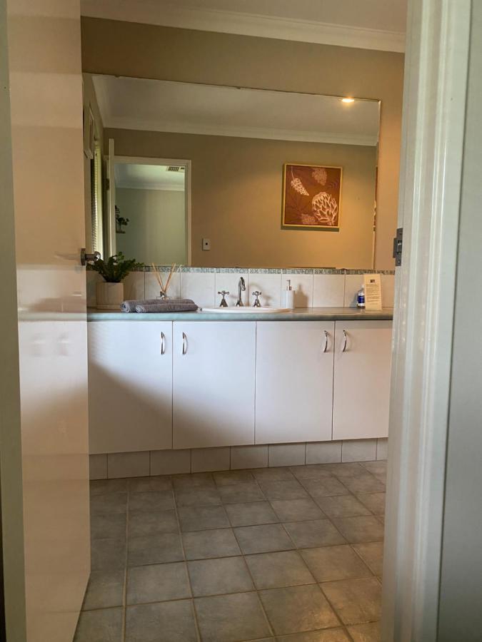 Seatrees Accommodation Яншеп Екстериор снимка